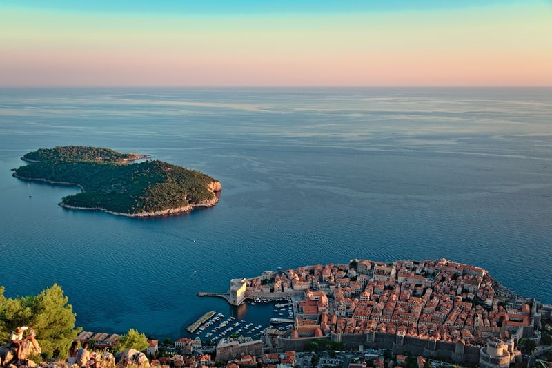Mediterranean-Tropical Fusion